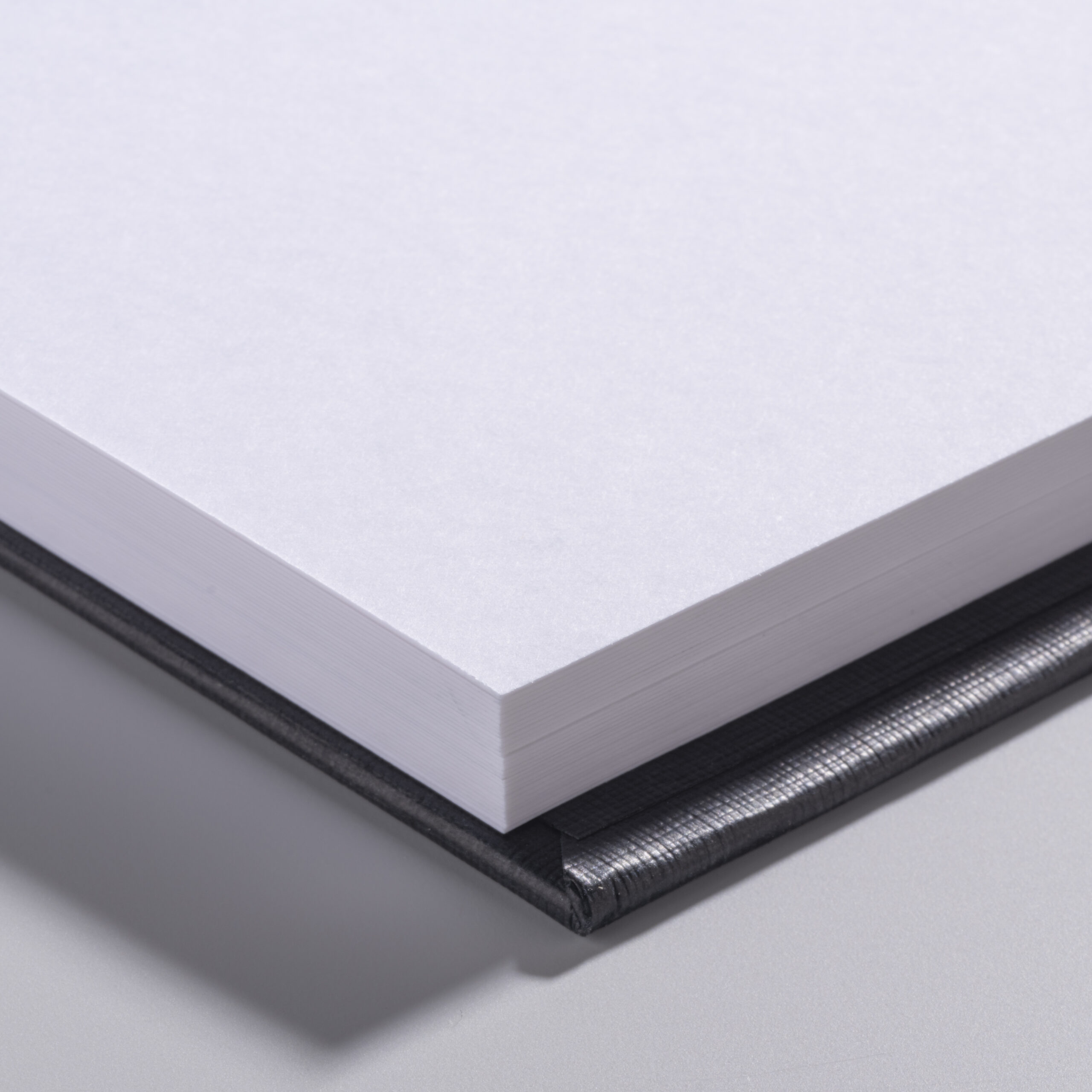Amsterdam Black Book - 250 g/m² - 30 Sheets